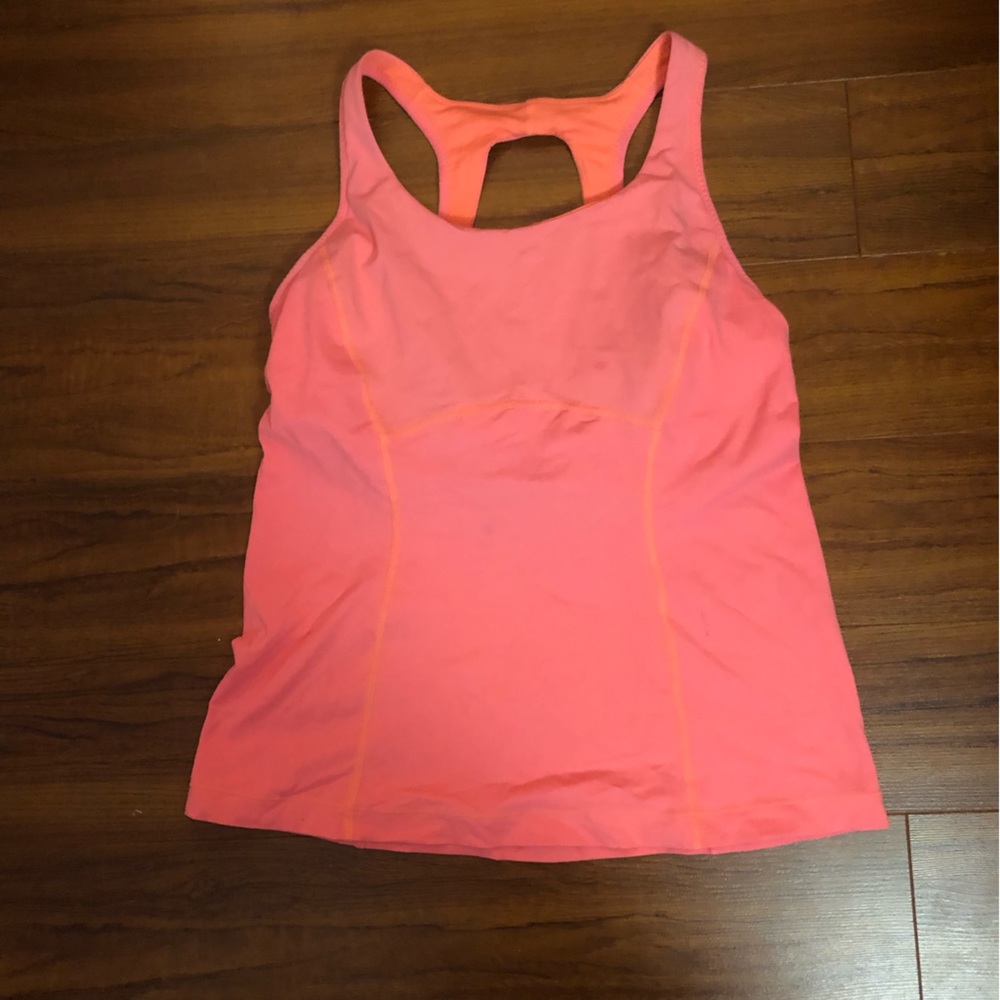 Lululemon tank top